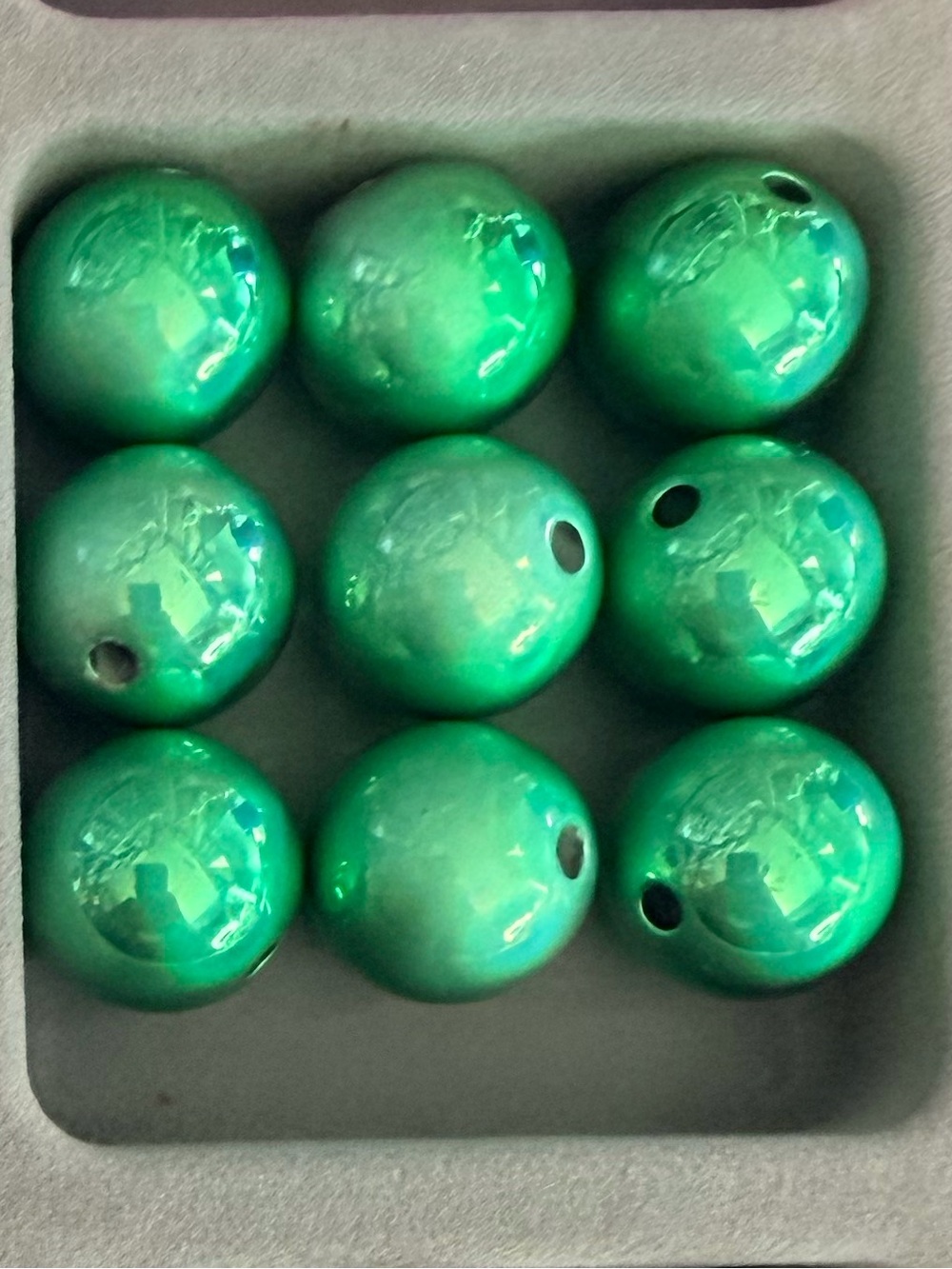 #8137 4 Pack Laser Beads - 16mm for Beadable Items - Color Shown